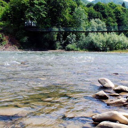 Садиба Кичера Petrashi Bagian luar foto